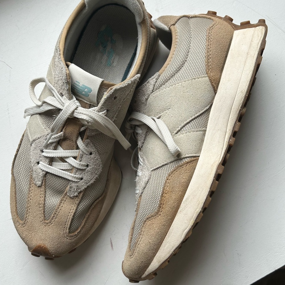 New Balance Shoes 327